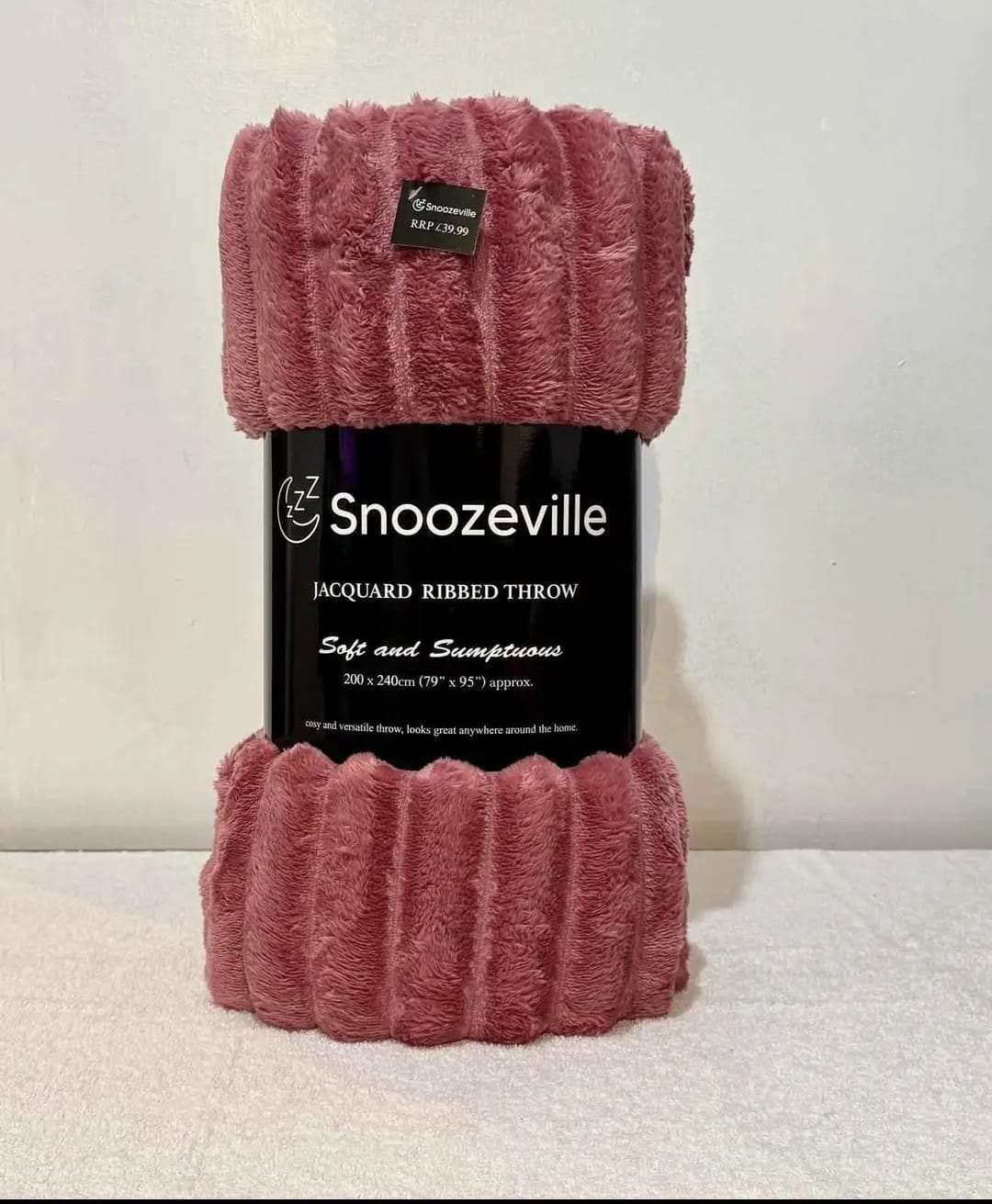 Snoozeville Jacquard Ribbed Throw